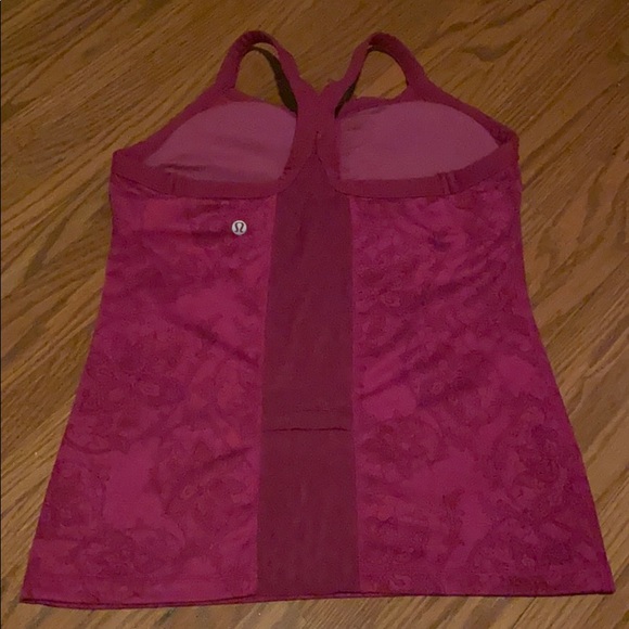 Pink lululemon tank top - Picture 2 of 4